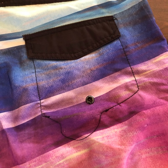 Maui and sons board short - Picture 6 of 6